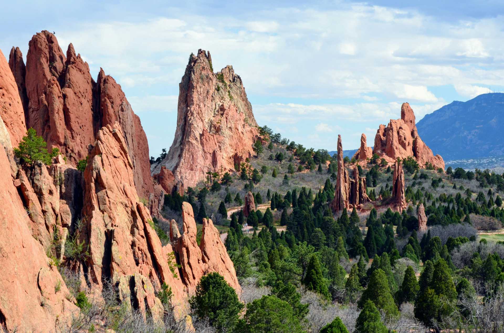 Large orange rocks from the Grand Canyon.